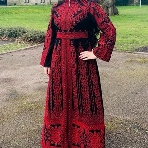 Palestinian Dress embroidered Thobe Abaya image 4