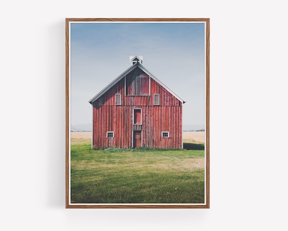 Rustic Montana Barn Photography