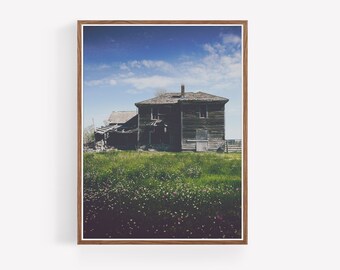 Colorful Landscape and Farmhouse Photography