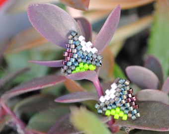 Made to Order: Tri-Split Stud Earrings, Peyote Stitch Triangles