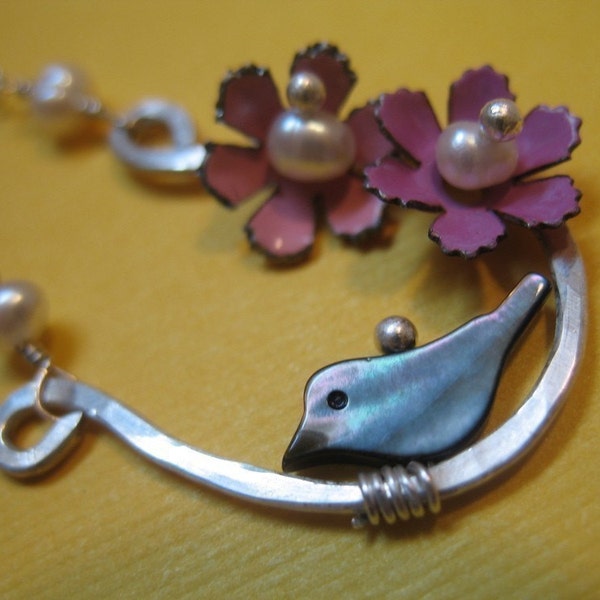 Bird Nesting on a Horseshoe. Sterling Silver.