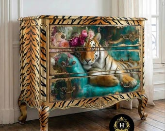 Decoupage Paper for Furniture  - Floral Crown Tiger