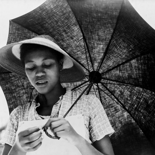 Instant Download 16x20 Black and White Vintage Parasol Umbrella African Woman Digital Download Commercial Use Digital Graphics Digital Paper