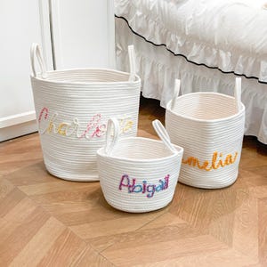 Personalisierter Babykorb, Benutzerdefinierter Name Korb, Spielzeug Aufbewahrungskorb, Baumwollbaby-Badekorb, Hauptlagerung, Babypartygeschenk, Neugeborenen Geschenk
