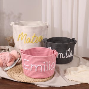 Personalisierter handgemachter Babykorb, Seil Baumwolle Babykorb, Babyparty Geschenkkorb, Baby Spielzeugkorb, Baby Namen Geschenk, Neugeborenen Geschenk