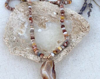 Druzy Agate Pendant Necklace: Earthy Gemstone, Hand Knotted