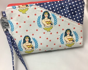 Retro Wonder Woman Zippered Clutch with Wristlet Strap