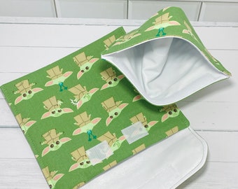 The Child Eats a Frog Reusable Sandwich Bag, Reusable Snack Bag