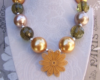 Autumn Daisy Children's Chunky Bead Necklace: 18" Bubblegum Gumball Style