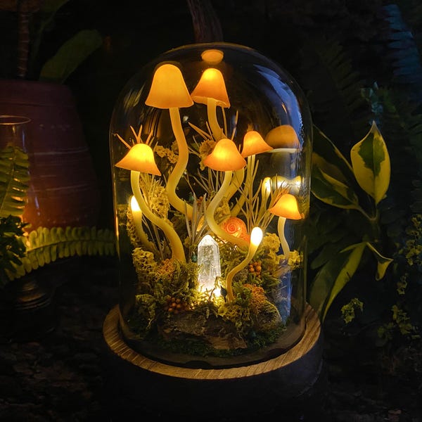 Lampada notturna a forma di foresta incantata di funghi con cristallo luminoso, lampada a forma di fungo arancione, decorazione fiabesca e fantastica per camera da letto, cameretta dei bambini, regalo unico
