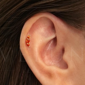 FLAT RÜCKSEITE: Granat Bergsteiger Labret • Knorpel Ohrstecker • Helix Ohrring • Muschel Piercing • Tragus Ohrstecker • Geburtsstein Ohrringe