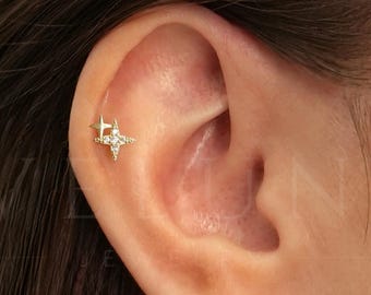 PŁASKI TYŁ: Płaski tył wargi w kształcie gwiazdy i księżyca • Kolczyk do chrząstki • Kolczyk do małżowiny usznej • Kolczyk do małżowiny usznej • Kolczyk do małżowiny usznej • Przekłucie do małżowiny usznej