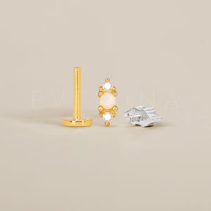 PLATTE ACHTERKANT: labret met platte achterkant van opaal • Kraakbeenknop • Helixoorbel • Conch-piercing • Tragusknop • Geboortesteenoorbellen