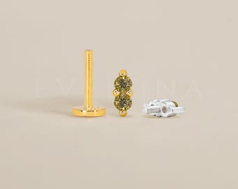 PLATTE ACHTERKANT: peridot labret met dubbele platte achterkant • Kraakbeensteel • Helixoorbel • Conch-piercing • Tragussteker • Geboortesteenoorbellen
