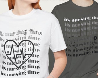 T-shirt et sweat-shirt C'est l'heure de l'allaitement : cadeau pour étudiant ou diplômé en médecine, cadeau infirmière, infirmière autorisée, col rond, équipage symbole médical et cadeau tshirt