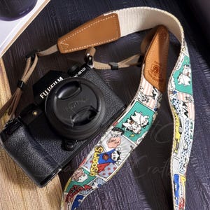 Courroies d&#39;appareil photo en cuir personnalisées, Courroies d&#39;appareil photo pour dessin animé, Courroies réglables pour appareil photo, Cadeaux en cuir pour photographe de mariage, Essentiels de voyage pour appareil photo