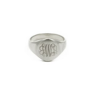 Silver Oval Signet Ring For Mom, Mothers Day Gift, Personalized Initial Ring For Wife, Custom Monogram Ring, Birthday Gift, Anniversary Gift image 4