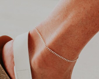 Curb Chain Anklet in Gold, Silver | Silver Anklet For Friend | Gold Anklet | Curb Chain Anklet | Mothers Day Gift | Dainty Jewelry For Wife