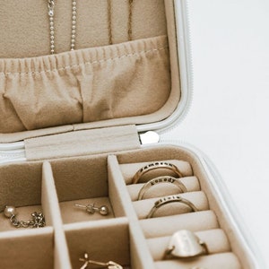 Travel Jewelry Case, 4X4 Square 2 Deep With Zip, Bridesmaid Party Gift ...