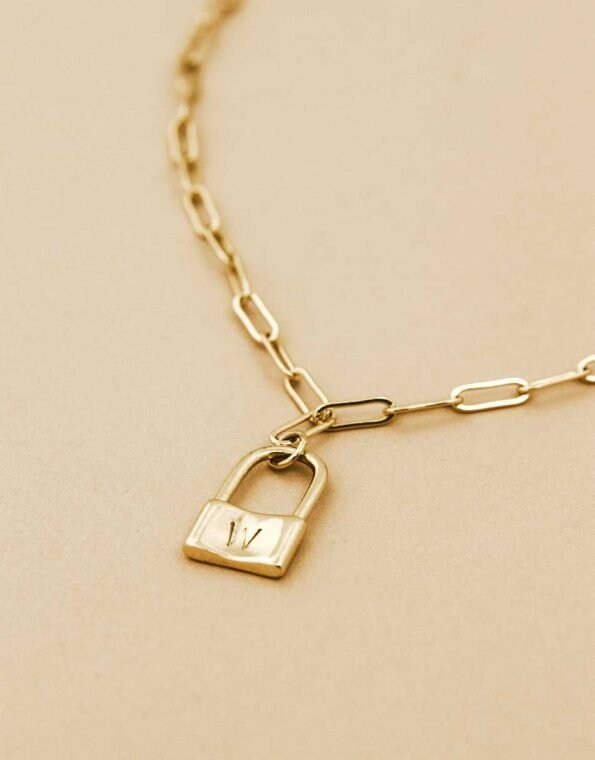 Wife Gold Dainty Paperclip Lock Charm Necklace For Girls Women Personalized 24K Gold Filled Paperclip Chain With Initials For Mom BFF
