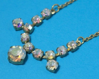 Vintage 1950s retro kitsch glam, aurora borealis yellow rhinestone costume necklace