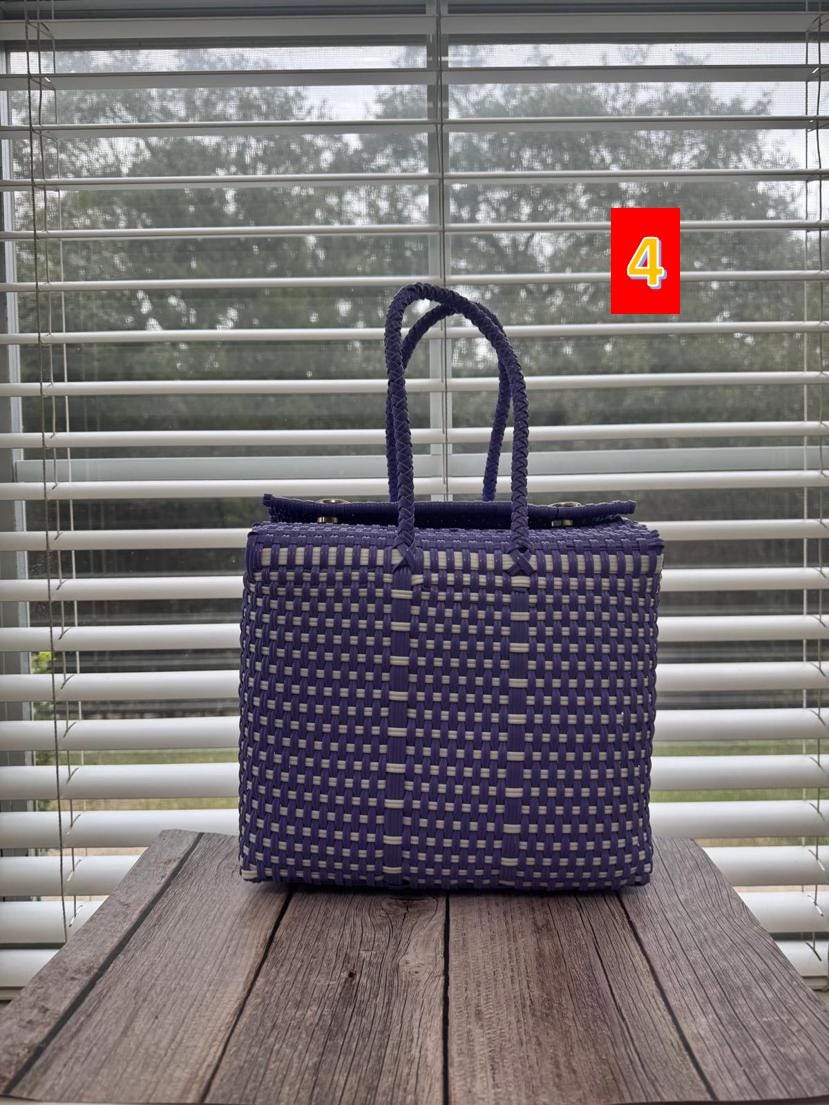 Mexican bag, handwoven bag, Mexican bags, handwoven tote bag, handwoven recycled plastic bag, lunch bag, toiletry bag,