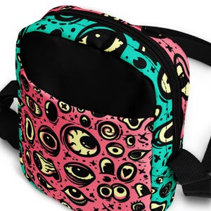 Petit sac à bandoulière Eyeballs - Dessin animé, Yeux, Motif, Années 90, Bleu sarcelle, Rose, Bandoulière, Bizarre, Artsy, Unisexe