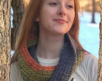 Crochet Acrylic Infinity Scarf, Infinity Scarf, Women's Scarf, Crochet Infinity Scarf