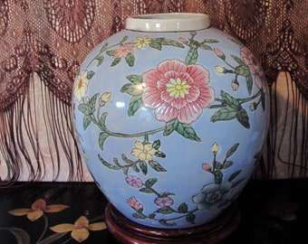 Large 9 1/2" Chinese Ceramic Vase + Wood Display Stand | Floral Ginger Jar, Without Lid | Vintage Chinoiserie Home Decor, Staging Photo Prop