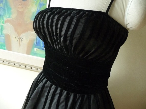 Black Velvet Cocktail Dress  1950s Rappi - image 4