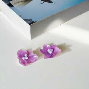 Real Hydrangea Flower Earrings,Handmade Pressed Hydrangea Flower Resin Earrings,Epoxy Hydrangea Earrings, Mother&#39;s Day Gift For Her