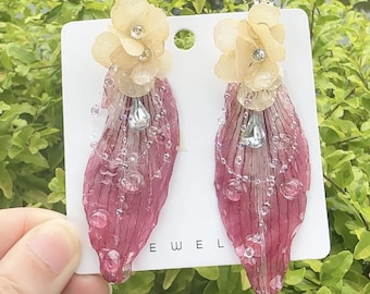 Iris Flower Earrings,esin Iris Earring,Iris Jewelry,Flower Earrings,Iris Resin Drop Earrings,Resin Iris Art Floral Jewelry,Birthday Gift