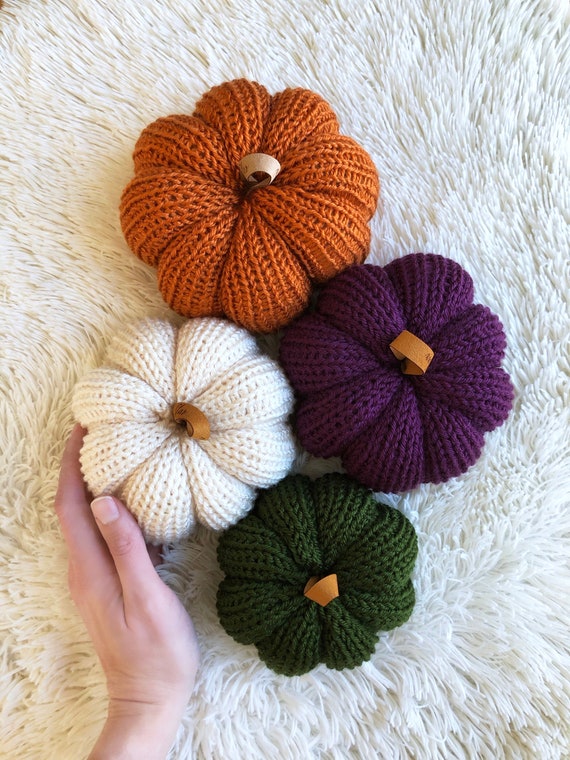 Knit Pumpkin Fall Decor Holiday Decoration Thanksgiving Farmhouse Handmade Yarn Pumpkin Tabletop Decor Halloween Stacking Pumpkins