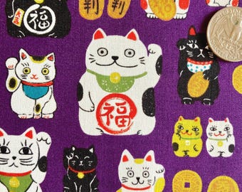 Maneki Neko (Lucky Cats) op ivoorachtergrond, Japanse katoenen stof, verkocht gesneden op maat, Wenken kattenstof,