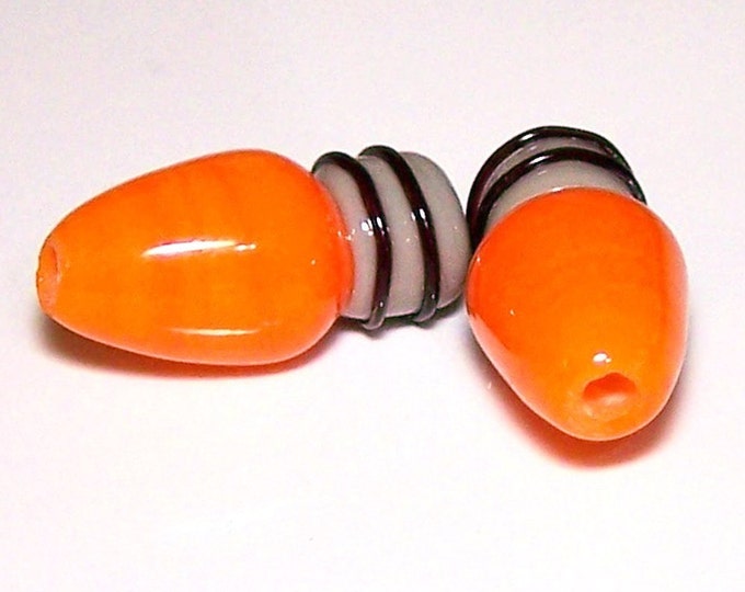Orange Old School Christmas Light Bulb Beads by Cara Etsy