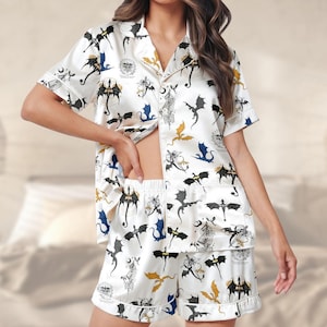 Fourth Wing Short Satin Pajamas, Dragon Bookish Short Sleeve Pajamas, Dragon Fly Or Die Pajamas Set, Fantasy Book Lover Pajamas Women