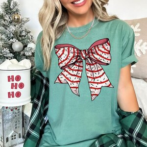 Cute Christmas Tree Cake Bow Hoodie, Trendy Christmas Bow Sweatshirt, Holiday Spirit Design Christmas T-shirt, Girly Bow Shirt