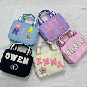 Sac à lunch en nylon avec nom personnalisé, sac à lunch personnalisé avec écusson en chenille, cadeau d'anniversaire pour enfants et tout-petits