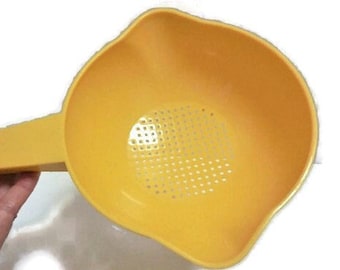 Vintage Tupperware Strainer With Handle | Round Yellow Plastic Colander by Tupperware