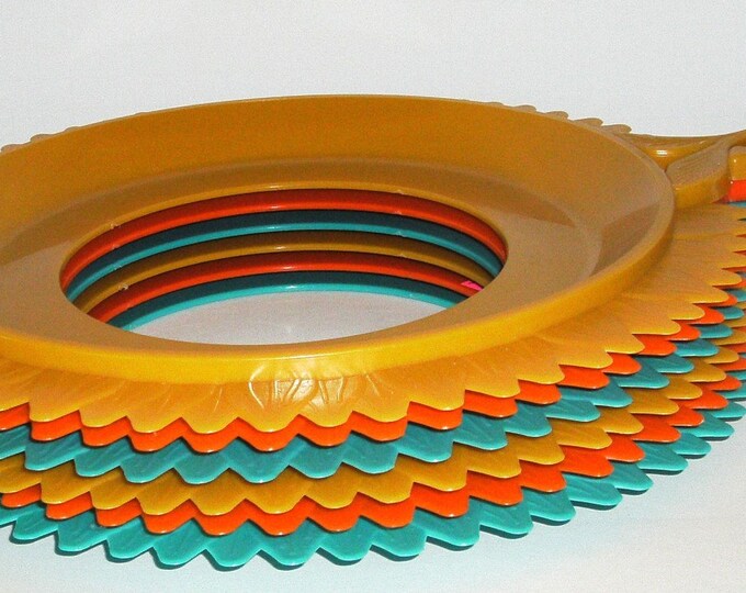 Vintage Paper Plate Holders Set of 6 Handy Helpers Etsy