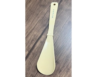 Vintage HYATT Shoe Horn 8.5"