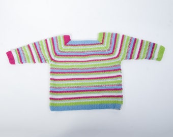 Handgebreide trui in een mix van patronen