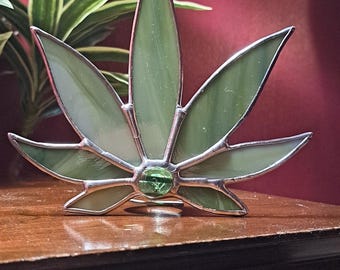 Stained Glass Pot Leaf for Table or Topper