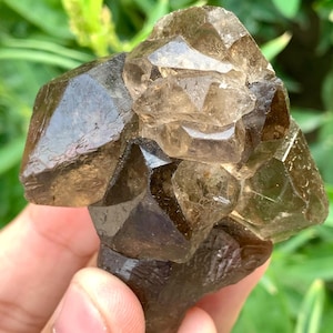 Natural  Smoky Quartz Spceimen  Quartz Crystal from Baluchistan Pakistan / 125 grams