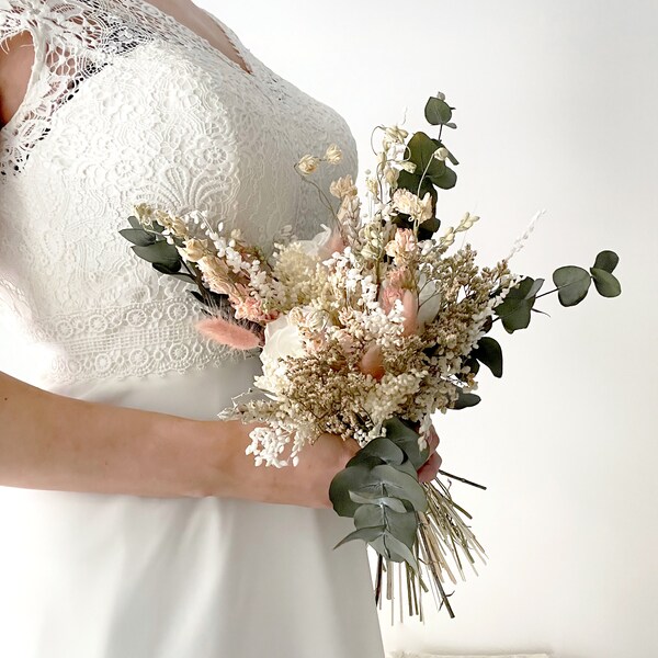 Classic romantic bridal preserved bouquet with eternal white roses, eco-responsible bouquet for home decor or wedding