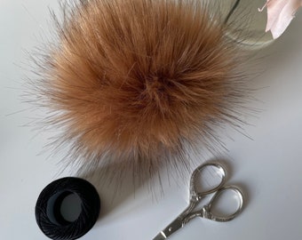 Sahara Handmade Luxury Faux Fur Detachable Pompom for Beanie Hat