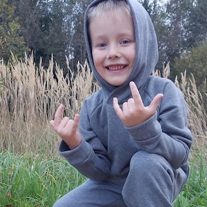Kids Hoodie PDF Sewing Pattern | Jumper Pattern for Newborn to 12 Years | DIY Easy Hoodie in English