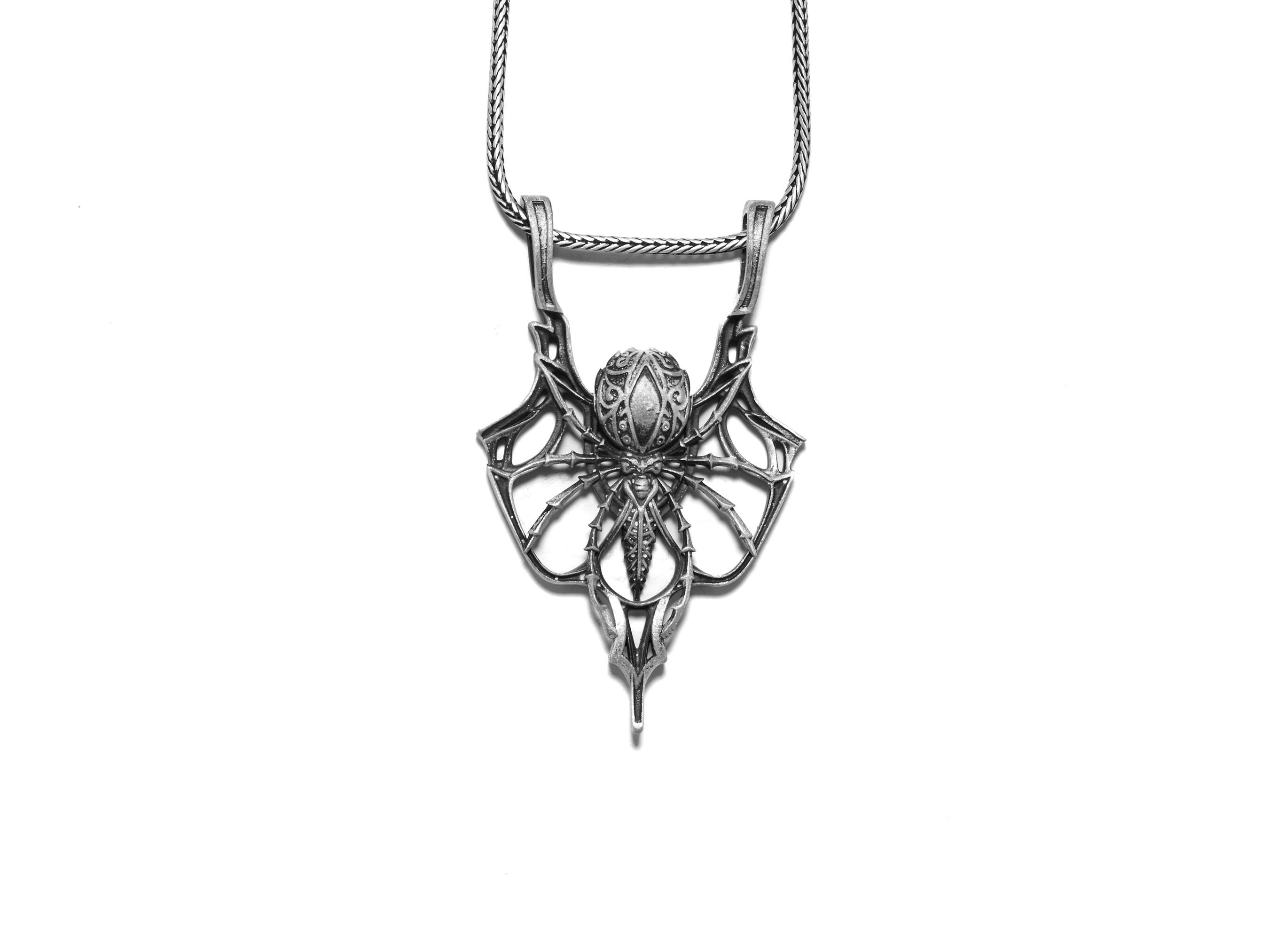 Collana ragno su ragnatela – Gioielli gotici di Halloween – 25 colori – Gioielli in acrilico con ragnatela - Italia