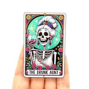 Sticker carte de tarot tante ivre