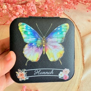 Personalisierte Schmuckkästchen mit Name & Schmetterling – Wundervolles Geschenk für Mädchen zum Geburtstag, Weihnachten, besondere Anlässe